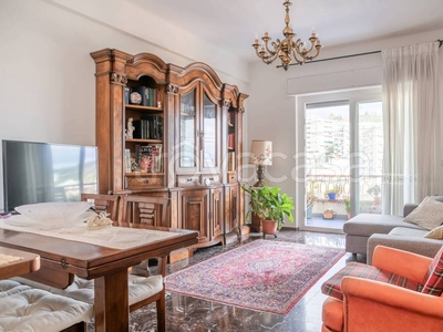 Appartamento in vendita a Genova via Luigi Rizzo
