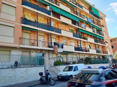 Appartamento in vendita a Genova via Mogadiscio