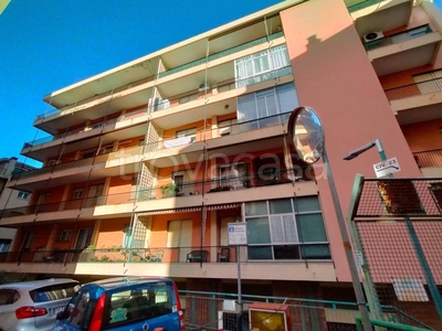 Appartamento in vendita a Genova via Montello, 23