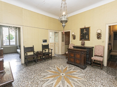 Appartamento in vendita a Genova via Palestro, 8