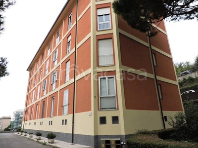 Appartamento in vendita a Genova via Paradiso