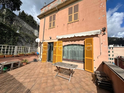 Appartamento in vendita a Genova via Pietro Paleocapa, 35