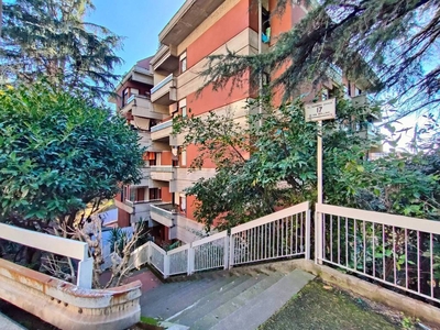 Appartamento in vendita a Genova via Rollino, 17