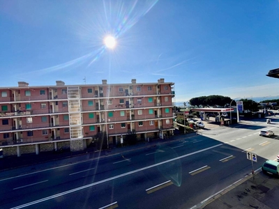 Appartamento in vendita a Genova via Ronchi, 27