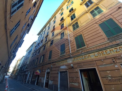 Appartamento in vendita a Genova via Stefano Canzio, 1