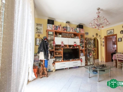Appartamento in vendita a Genova via Walter Fillak, 34