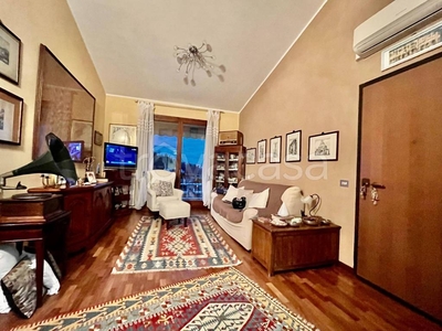 Appartamento in vendita a Genova viale Villa Gavotti