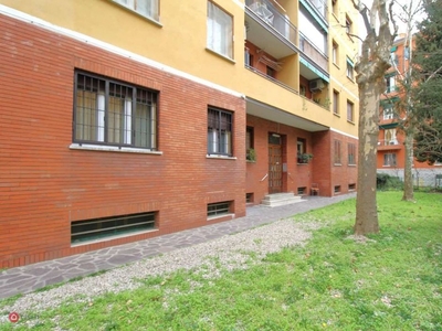 Appartamento in Vendita in Via Calabria 26 a Bologna
