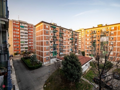 Appartamento in Vendita in Via dei Salici a Milano