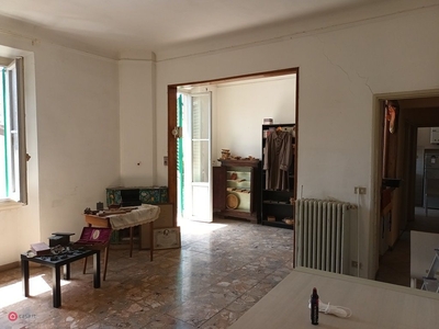 Appartamento in Vendita in Via Giuseppe la Farina a Firenze