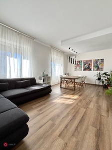 Appartamento in Vendita in Viale Misurata a Milano