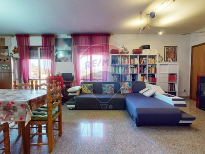 Bilocale in Vendita a Perugia, zona Villa Pitignano, 45'000€, 78 m²