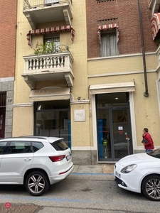 Negozio/Locale commerciale in Vendita in Via Benvenuto Cellini a Torino