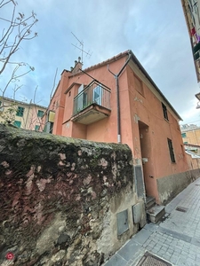 Palazzo in Vendita in Via Arnaldo Fusinato a Genova