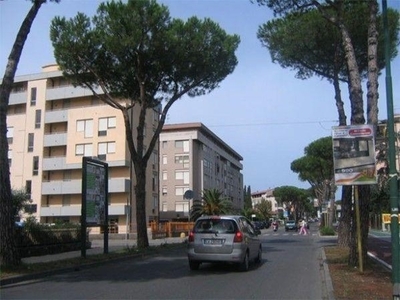 Quadrilocale in Vendita a Pisa, 260'000€, 100 m², con Box