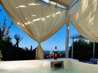 Rotonda sul mare - Castro Marina - Luxury Holiday Rental Direttamente sul mare