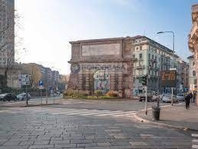 Trilocale in Vendita a Milano, zona Porta Romana, 560'000€, 90 m²