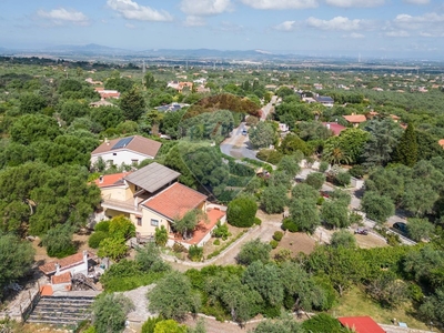 Villa in Vendita a Sassari, zona Monte Oro, 499'000€, 224 m²