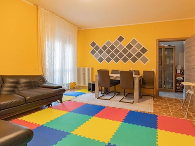 Appartamento in vendita a Modena Crocetta