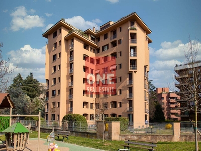 Appartamento in vendita a Monza Monza Brianza Parco