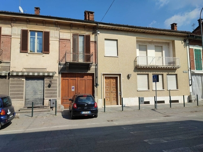 Casa semi indipendente in vendita a Casalborgone Torino