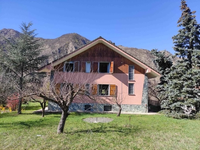 Villa in vendita a Cantalupo Ligure Alessandria Colonne