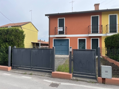 Villa a schiera in vendita a Cavarzere Venezia