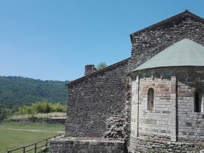 Accogliente casale a Casola In Lunigiana con giardino