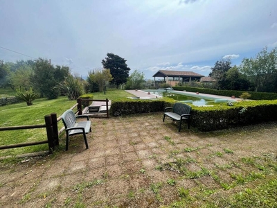 Agriturismo for Sale in Grosseto: Charming Agricultural Property with Hospitality Structure