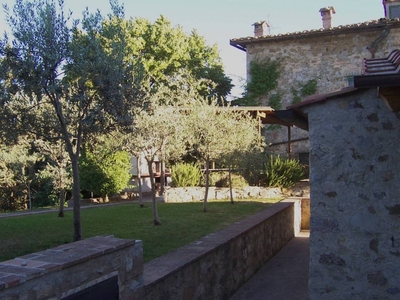 Appartamento a Castellina In Chianti con giardino