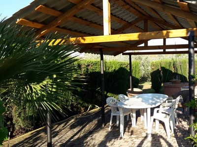 Appartamento a Venturina Terme con barbecue e giardino