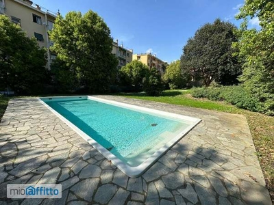 Appartamento arredato con piscina Genova