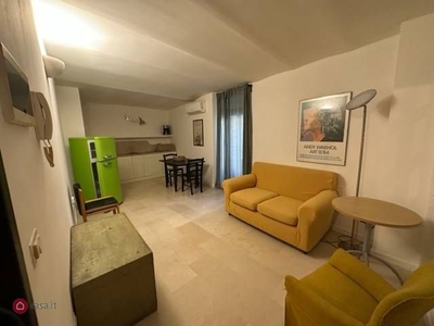 Appartamento in Affitto in Largo Ignazio Chiurlia 25 a Bari