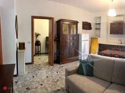 Appartamento in Affitto in Via Francesco Albani 33 a Milano