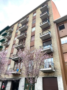 Appartamento in Affitto in Via Pasquale Fornari 44 a Milano