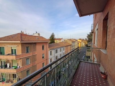 Appartamento in Affitto in Viale Gorizia 18 a Parma