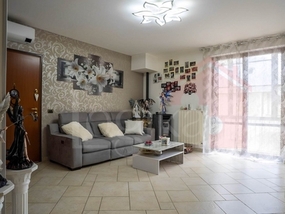 Appartamento in vendita a Bornasco Pavia