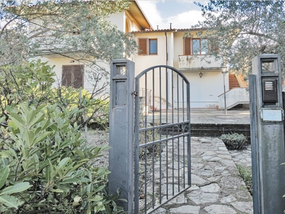 Appartamento in vendita a Pontassieve Firenze Monteloro