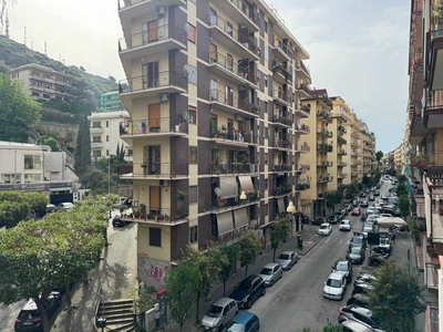 Appartamento in vendita a Salerno Gelsi Rossi / Mobilio / Guercio