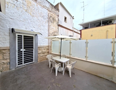 Appartamento indipendente in ottime condizioni in zona Palese a Bari