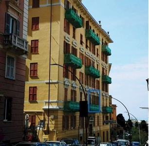 Appartamento - Open Space a Castelletto, Genova