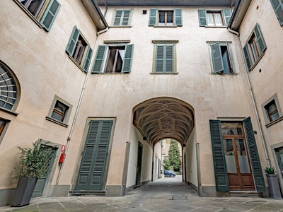 Attico in Via Sant'orsola, Bergamo, 5 locali, 2 bagni, con box, 290 m²