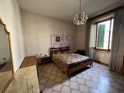 Casa indipendente a San Giovanni Valdarno, 6 locali, 1 bagno, 145 m²