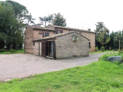 Casa indipendente di 220 mq in vendita - Ferrara