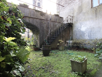 Casa indipendente in Via Ludovica - Lucca