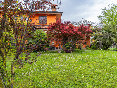 Casa indipendente in Via Monsignor Moioli - Martinengo