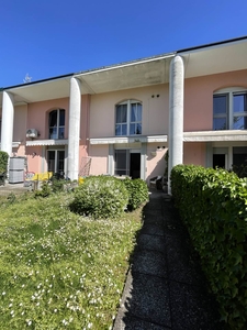 Casa semi indipendente in vendita a Lodi Torretta