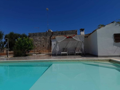 Casa vacanze 'Villa Trullo Ulivo' con piscina privata, Wi-Fi e aria condizionata
