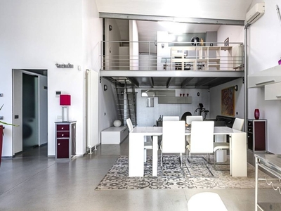 Loft in Bergamo, Bergamo, 5 locali, 3 bagni, con box, arredato, 200 m²