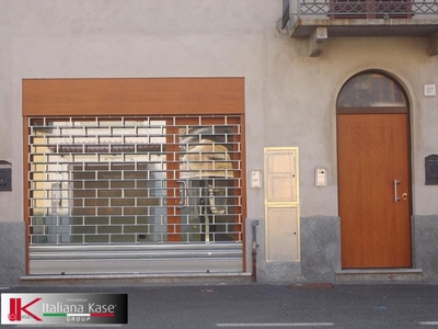Negozio/Locale commerciale in Affitto in a San Giorgio Canavese
